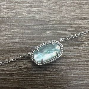 Kendra Scott necklace